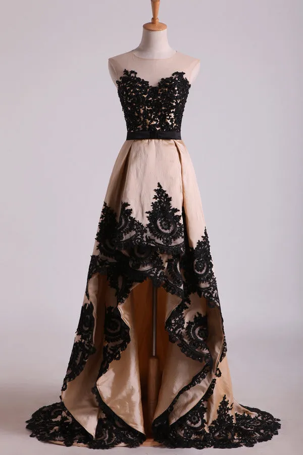2024 Asymmetrical Bateau Prom Dresses Taffeta With Applique And PXX54NRN