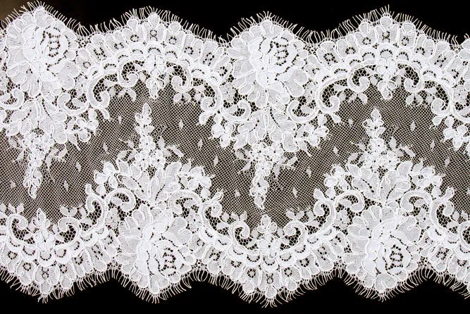 8" Ivory Alençon Galloon Lace