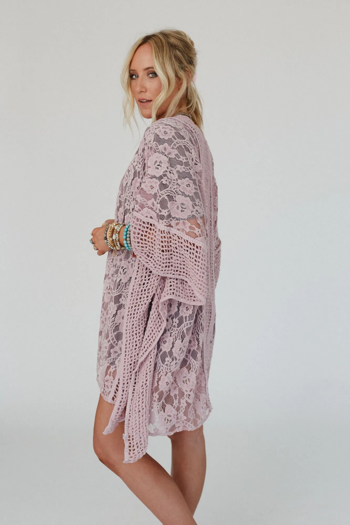 Breezy Floral Lace Kimono - Rose