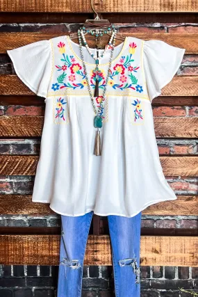 DELICATE GARDENS IVORY EMBROIDERED TOP