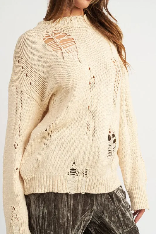 DISTRESSED OVERSIZED COMFY SWEATER (2 Colors)
