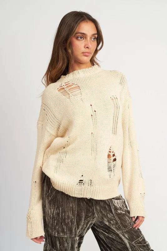 DISTRESSED OVERSIZED COMFY SWEATER (2 Colors)