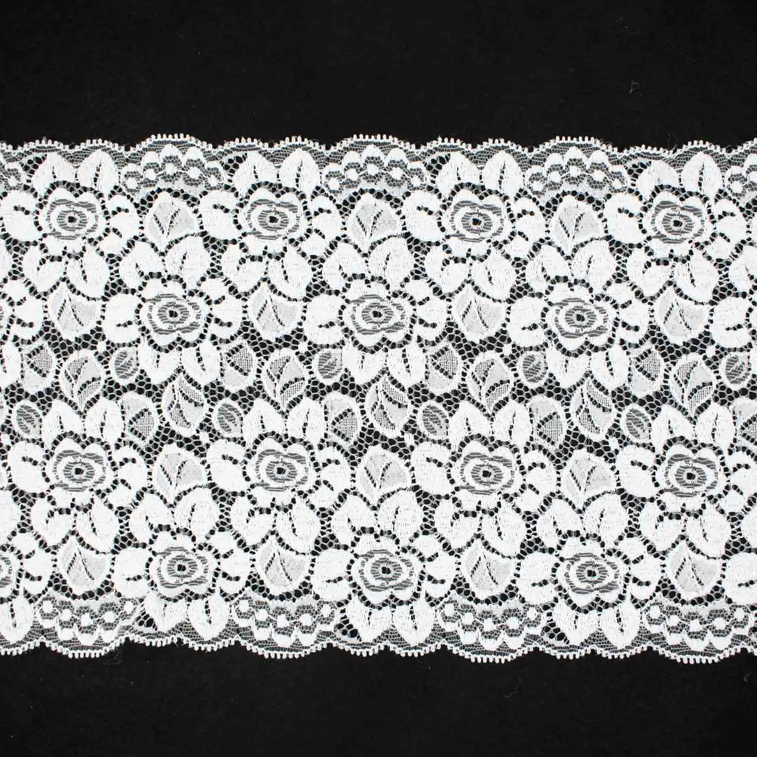 White Flroal Bloom Stretch Raschel Lace Trim 170mm